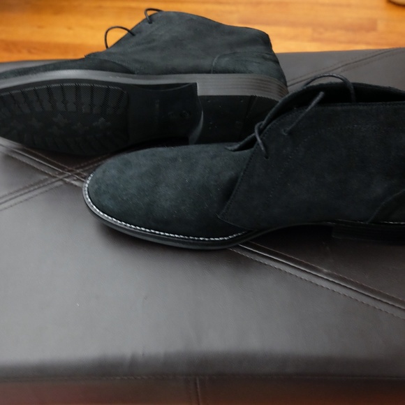 Donald Pinder Suede Chukka main image 7